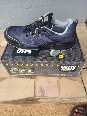 Original Safety Jogger Canvas Shoes