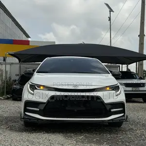 Toyota Corolla SE 2022 White