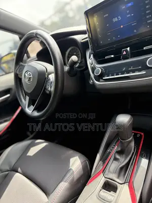 Toyota Corolla 2022 White