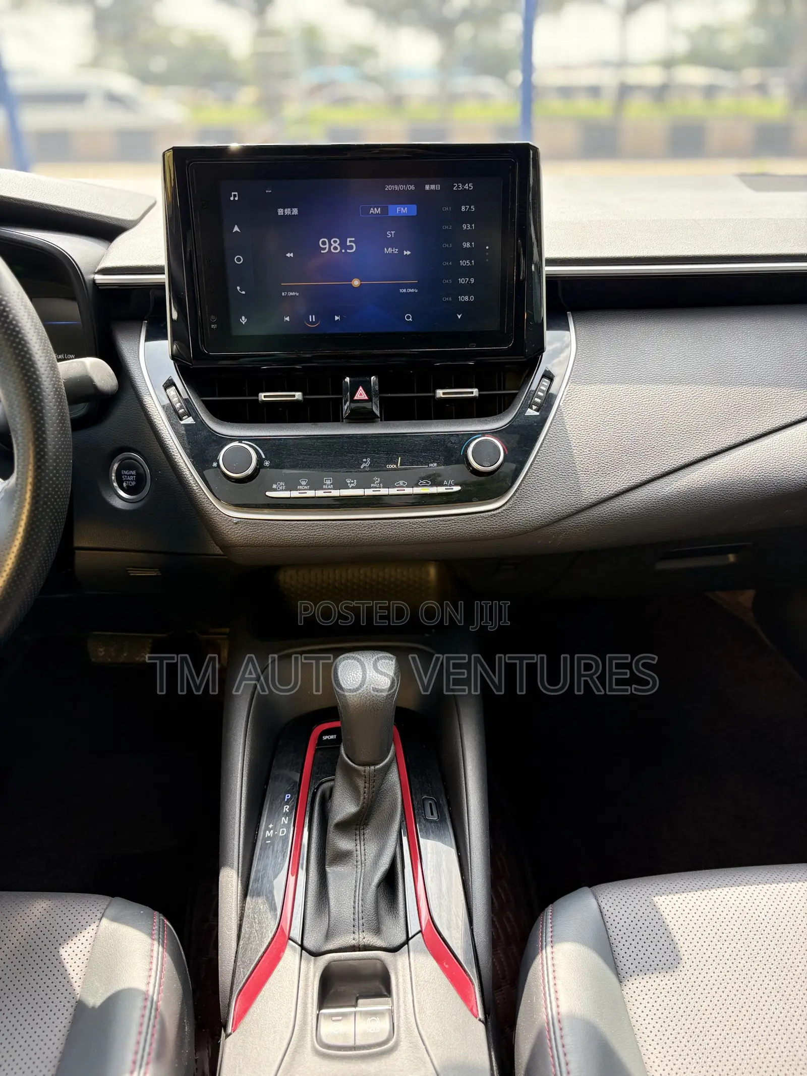 Toyota Corolla 2022 White