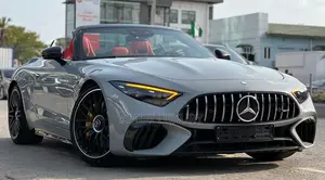 New Mercedes-Benz SL-Class AMG SL 63 AWD 2025