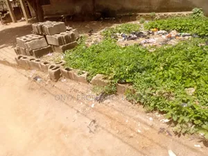 3bdrm Bungalow in Onyx Properties, Karu-Nasarawa for sale