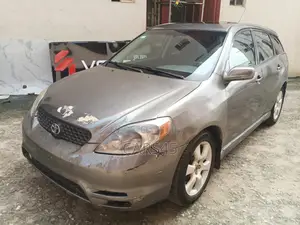 Toyota Matrix 2004 Gray
