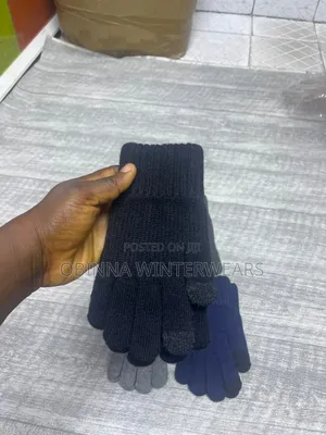 Winter Hand Gloves Touch Screen Brand New