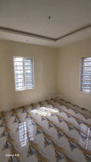 Furnished 1bdrm Room & Parlour in Houseland Real, Benin City for rent