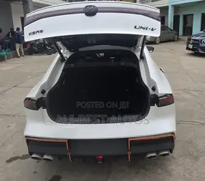 Changan UNI-V 2024 White