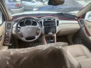 Toyota Highlander 2005 White