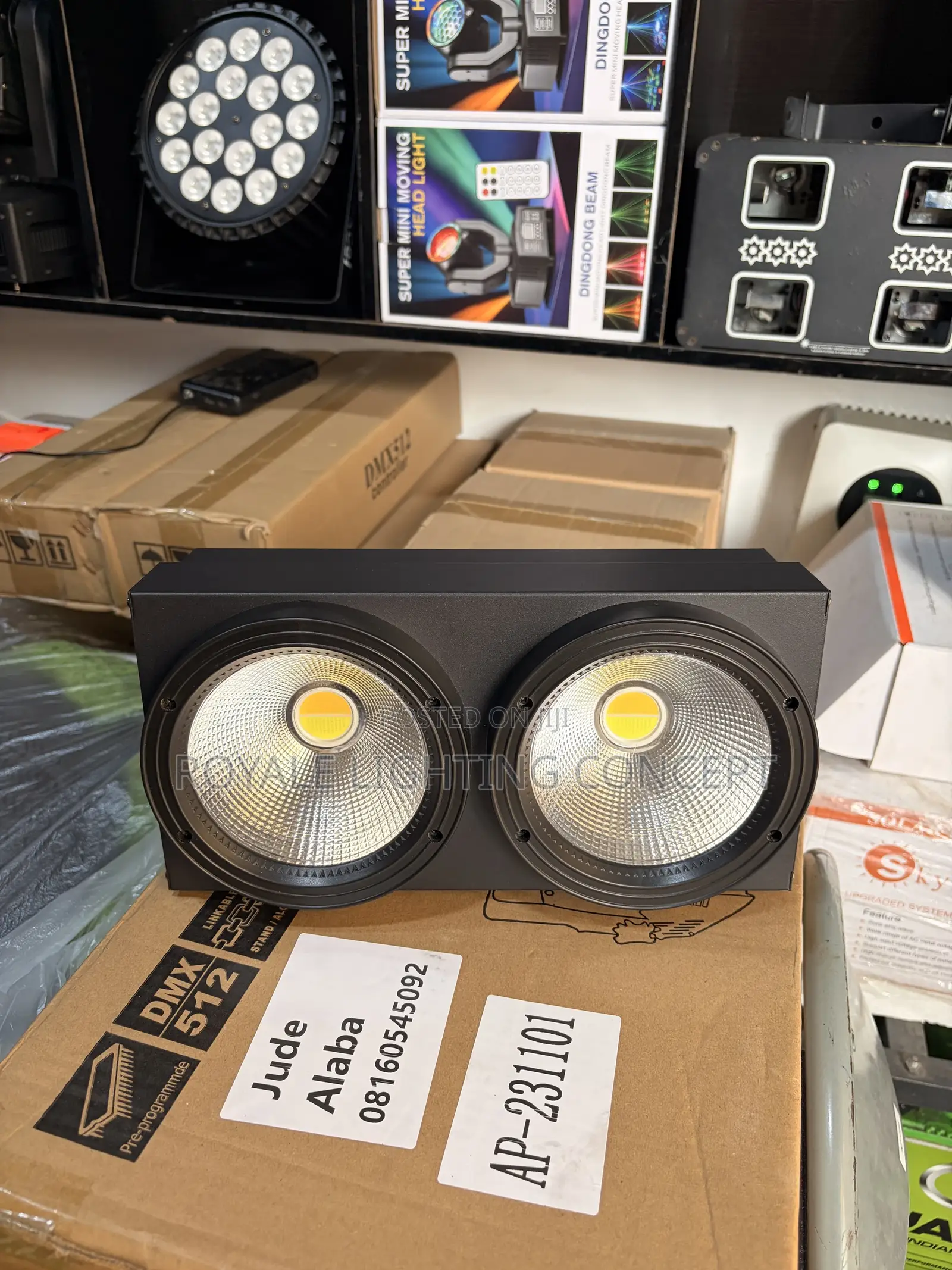 200w Audience Blinder