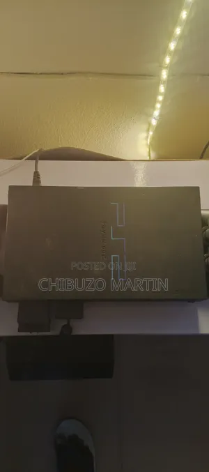 Slim Play Station 2