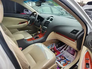 Lexus ES 350 2011 White