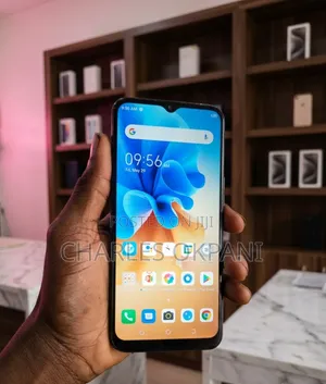 Tecno Spark 7 64 GB Black