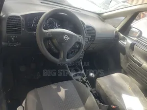 Toyota Sienna LE 2003 Silver