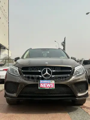 Mercedes-Benz GLE-Class GLE 350 2017 Brown