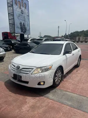 Toyota Camry 2011 White