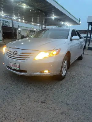 Toyota Camry LE V6 4dr Sedan (3.5L 6cyl 6AM) 2008 Silver