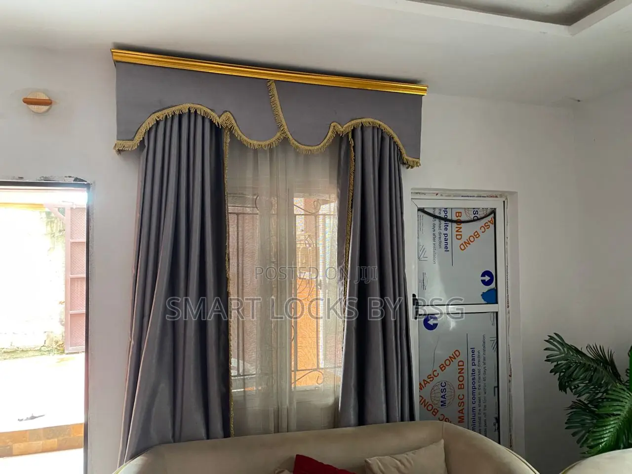 Curtains With Panel and Portraits