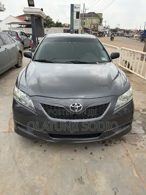 Toyota Camry SE 4dr Sedan (2.4L 4cyl 5A) 2007 Gray