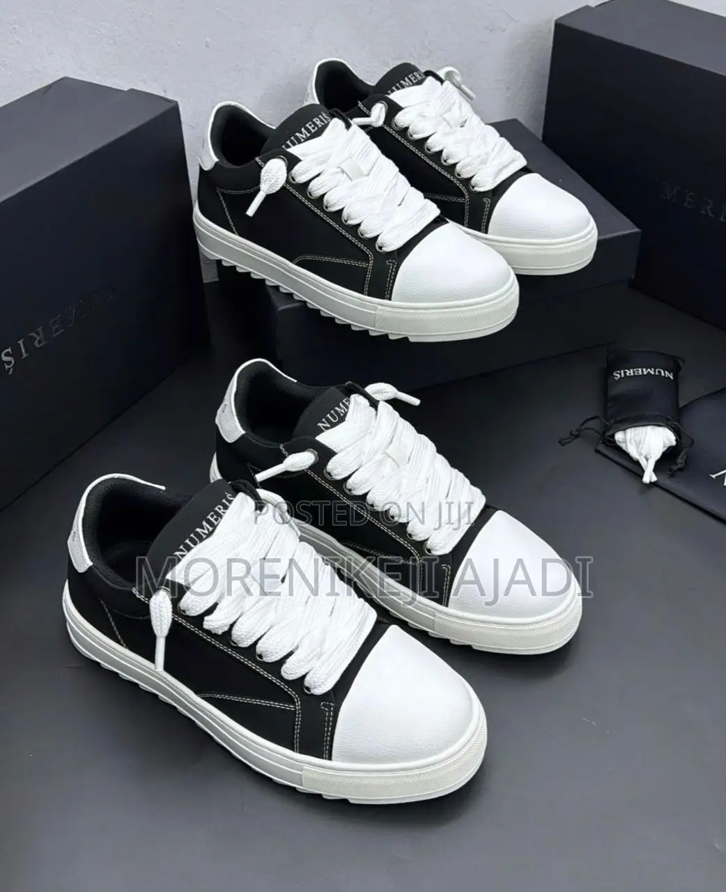 Unisex Sneakers 
