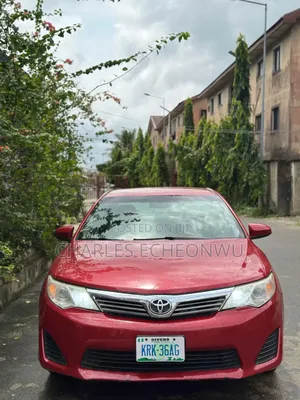 Toyota Camry 2014 Red