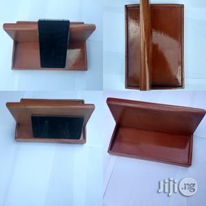 ABS Gemini Phone Stand Distributed By Rightsilicon
