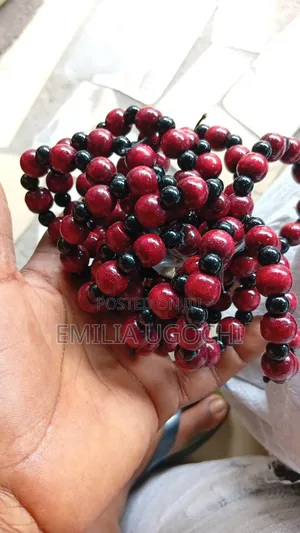 Hands Beads