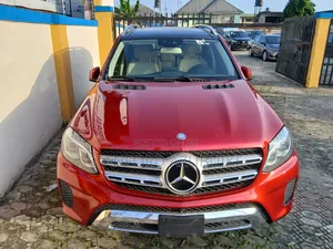 Mercedes-Benz GLS-Class 2017 Red