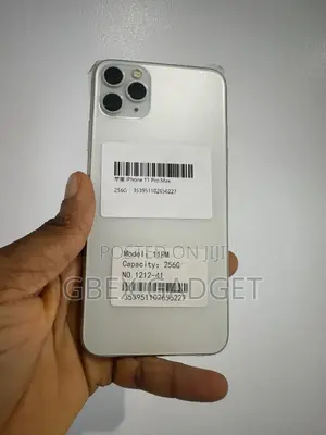 New Apple iPhone 11 Pro Max 256 GB White