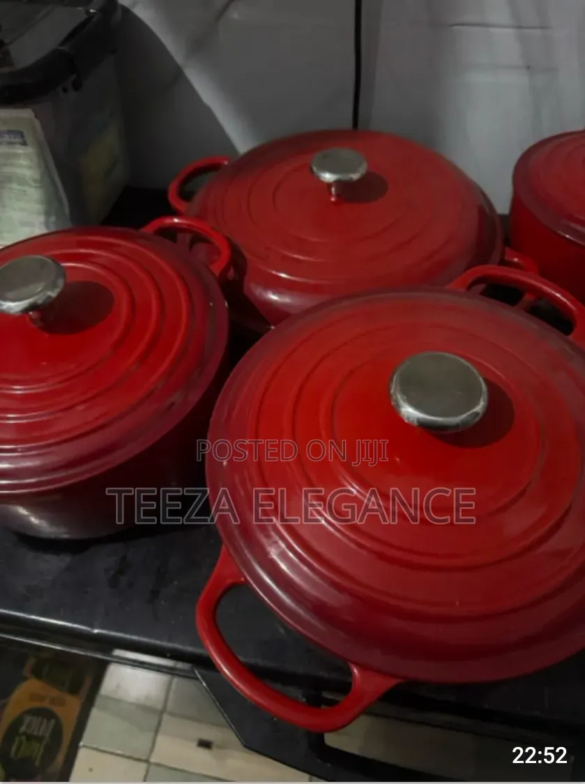 11 Pc Cast Iron Pot