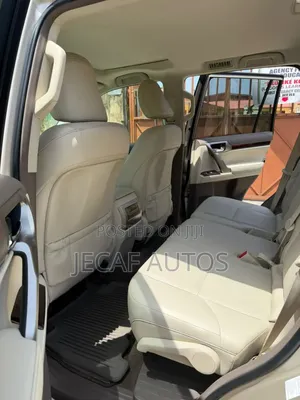 Lexus GX 460 Luxury 2014 Gold