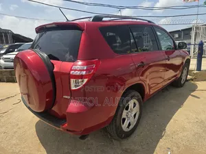 Toyota RAV4 2.5 Limited 2012 Red