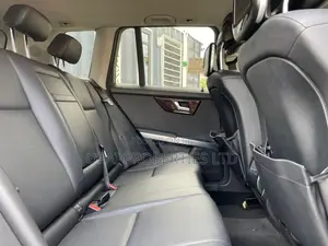 Mercedes-Benz GLK-Class 2015 Silver