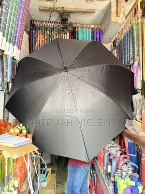 Strong Plain Black Automatic Umbrella