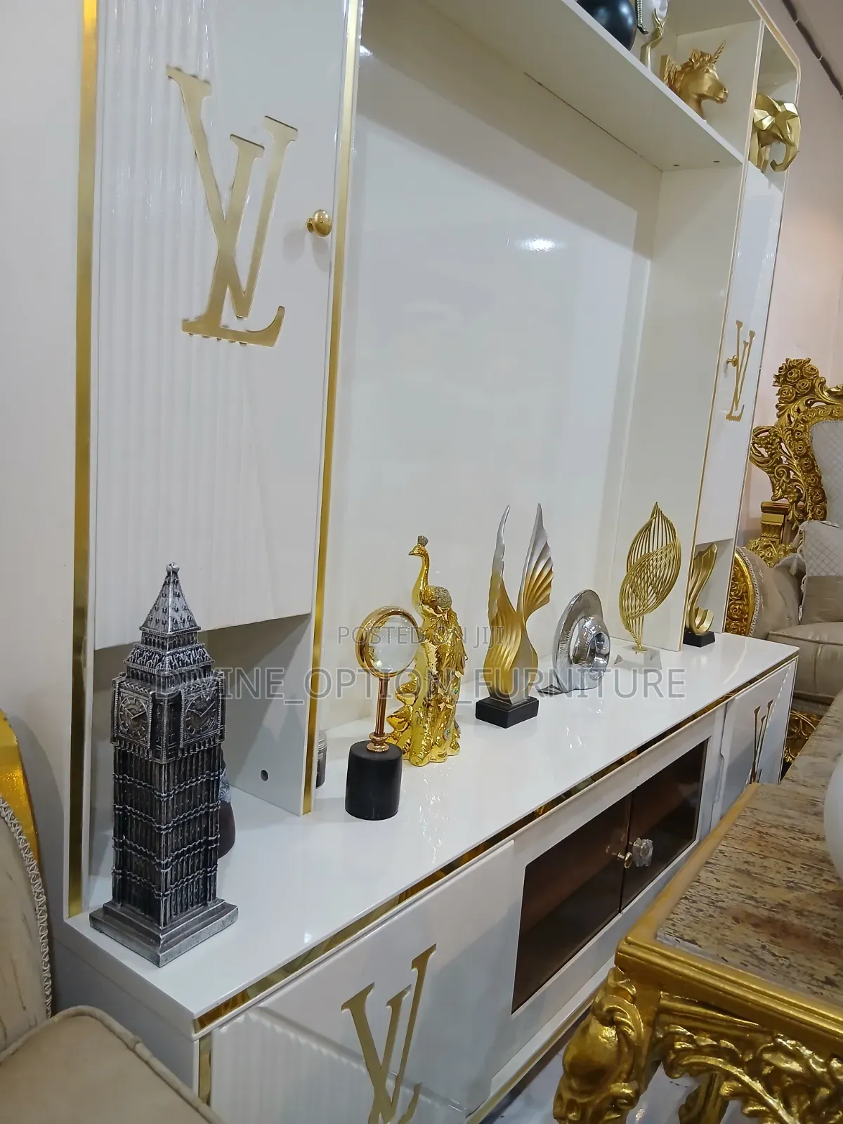 Lv Tv Stand