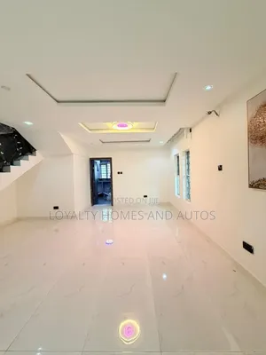 4bdrm House in GRA Phase 1 for sale