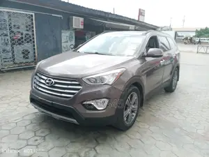 Hyundai Santa Fe 2016 Brown