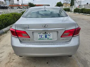 Lexus ES 350 2010 Silver