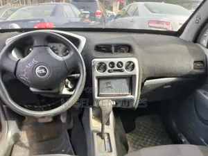 Daihatsu Terios Automatic 2004 Silver