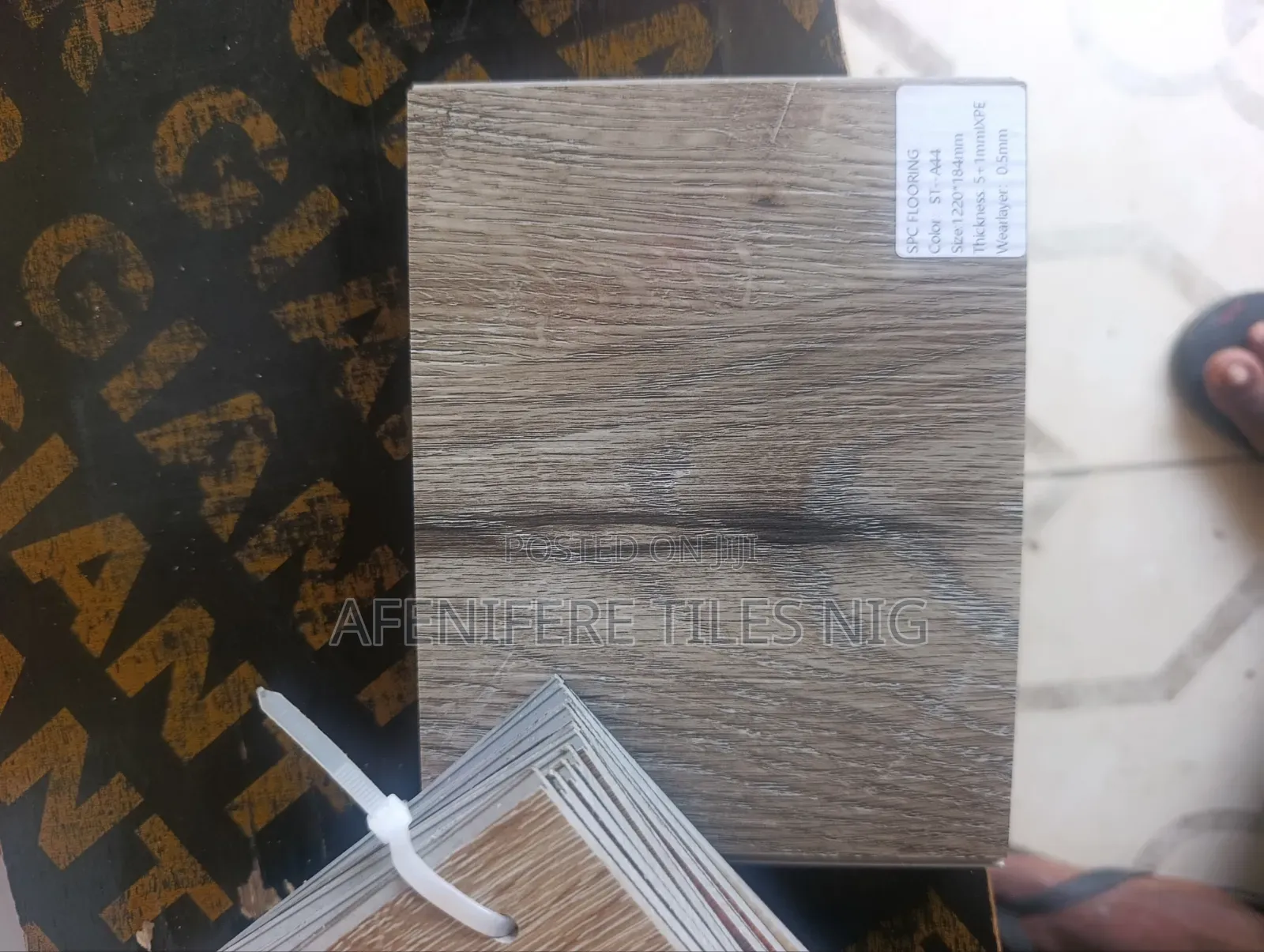 SPC Laminate Wooden Flooring