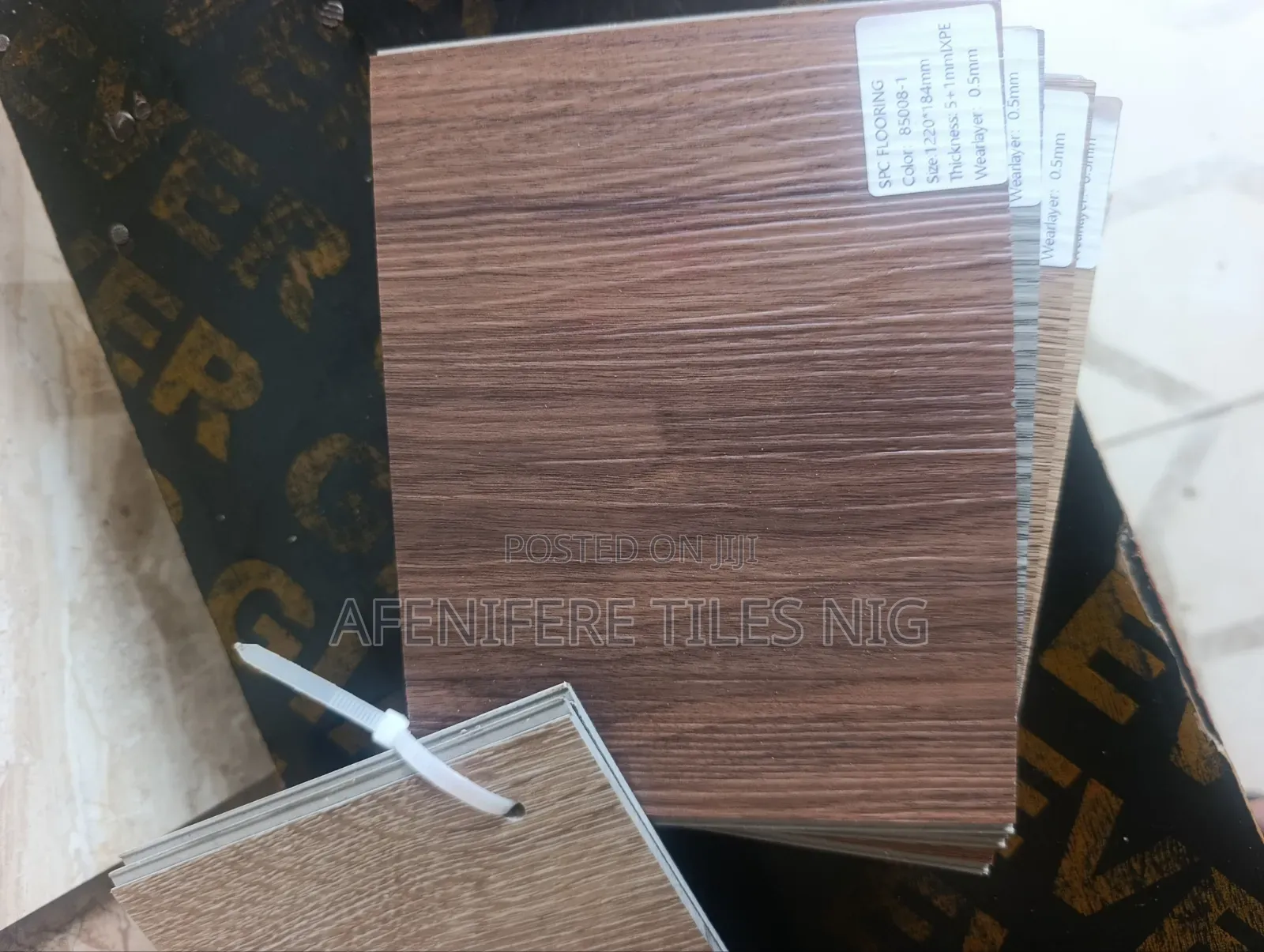 SPC Laminate Wooden Flooring