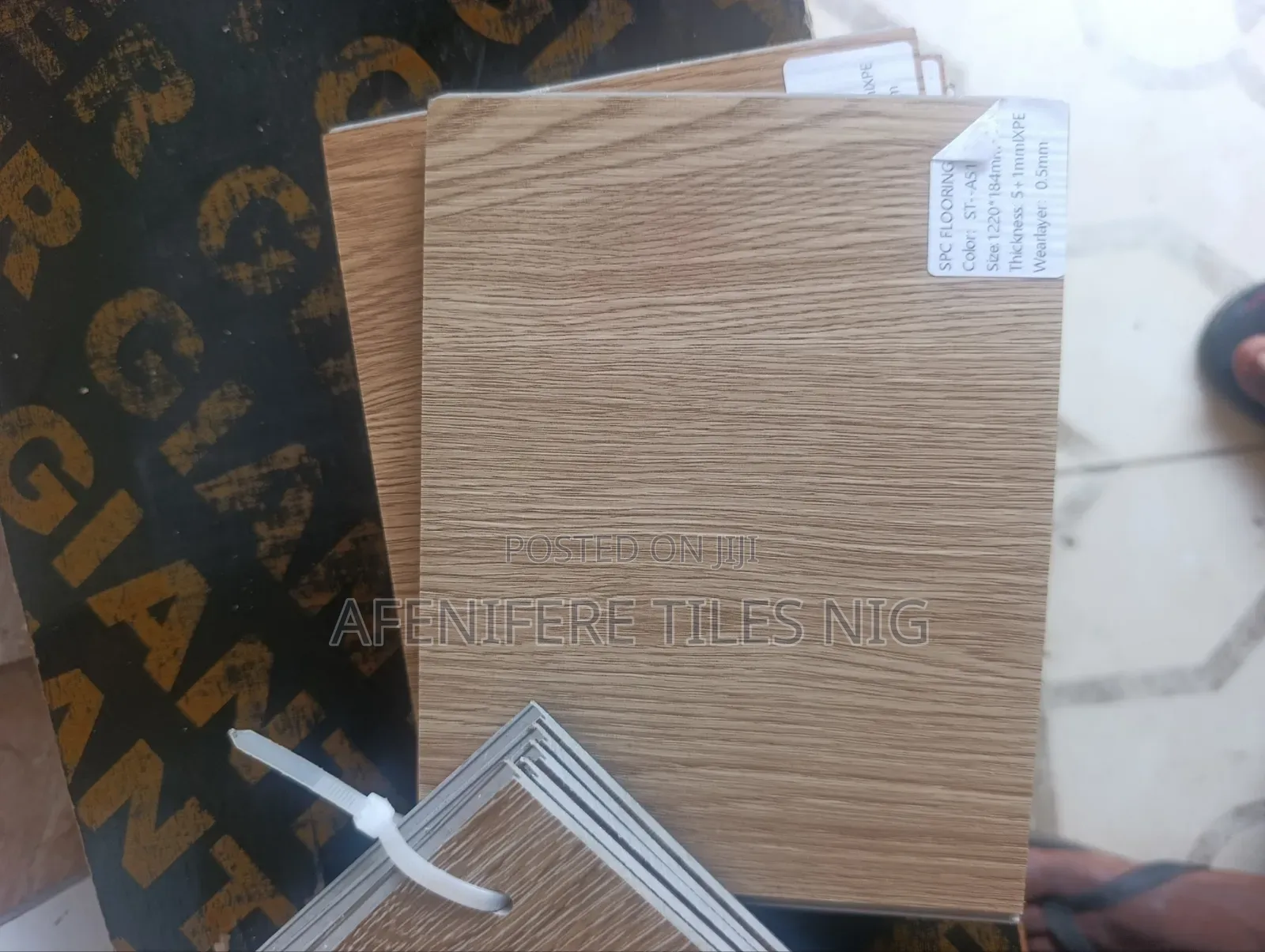 SPC Laminate Wooden Flooring
