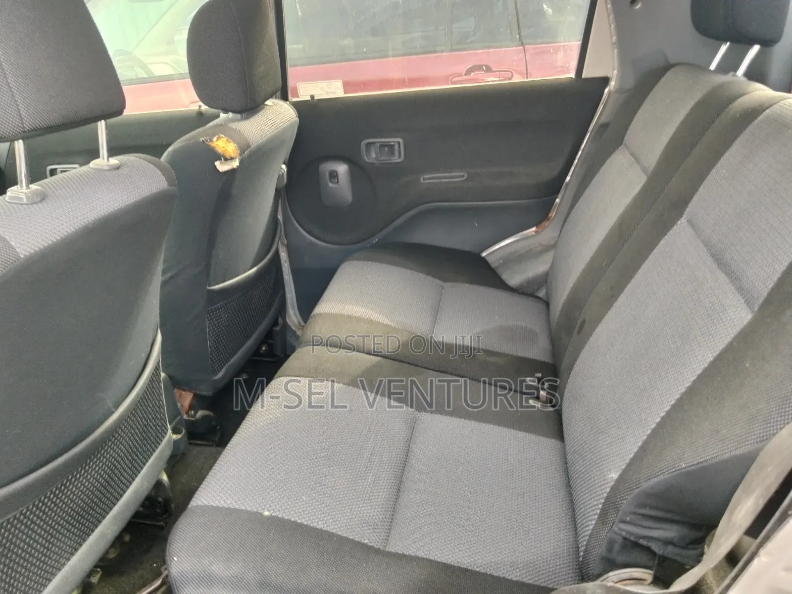 Daihatsu Terios Automatic 2004 Silver