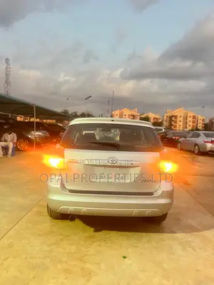 Toyota Matrix 2008 Silver
