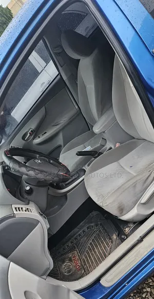 Toyota Corolla LE 4dr Sedan (1.8L 4 cyl 4A) 2009 Blue