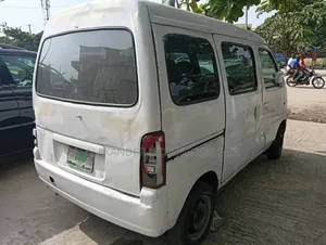 Suzuki Every 2004 White