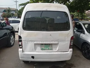Suzuki Every 2004 White