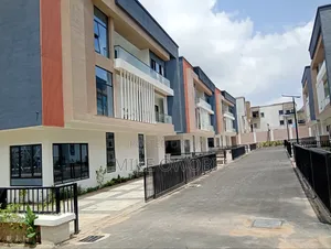 Furnished 6bdrm Duplex in Katampe for sale