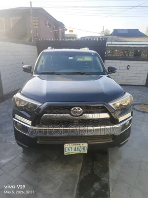 Toyota 4-Runner Limited 4dr SUV 4WD (4.0L 6cyl 5A) 2015 Black