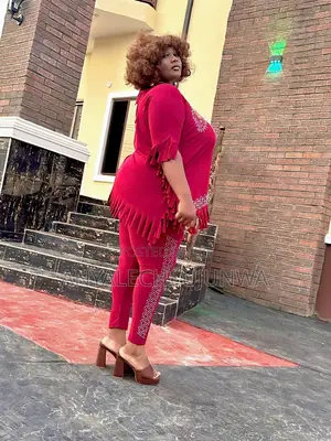Premium Two-Piece Hot Set