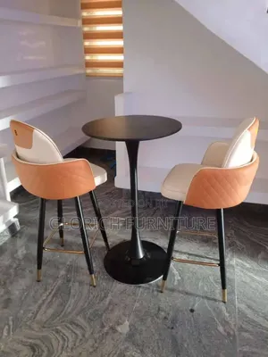 3-Piece Bar Set – Tulip High Table 2 Two-Tone Leather Bar Stools