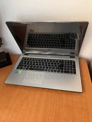 Laptop Acer Aspire V3-574 8GB Intel Core i7 HDD 1T
